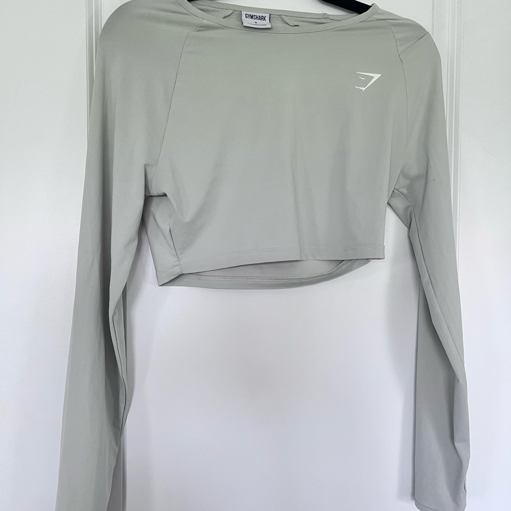 Gymshark activewear, mint green, long sleeve, breathable top size small